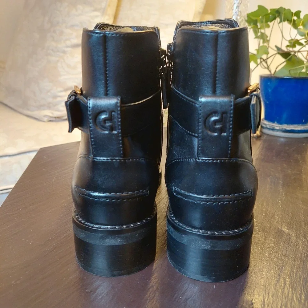 NEW! Cole Haan Women's Hampshire Buckle Black Leather Bootie Size 7B $200
